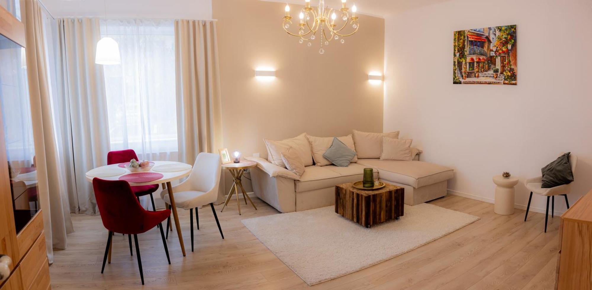 Homey Luxury- Entire House, Free Parking, Yard Cluj-Napoca Exterior foto