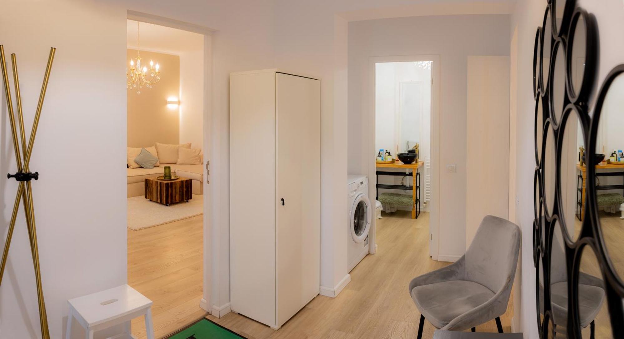 Homey Luxury- Entire House, Free Parking, Yard Cluj-Napoca Exterior foto