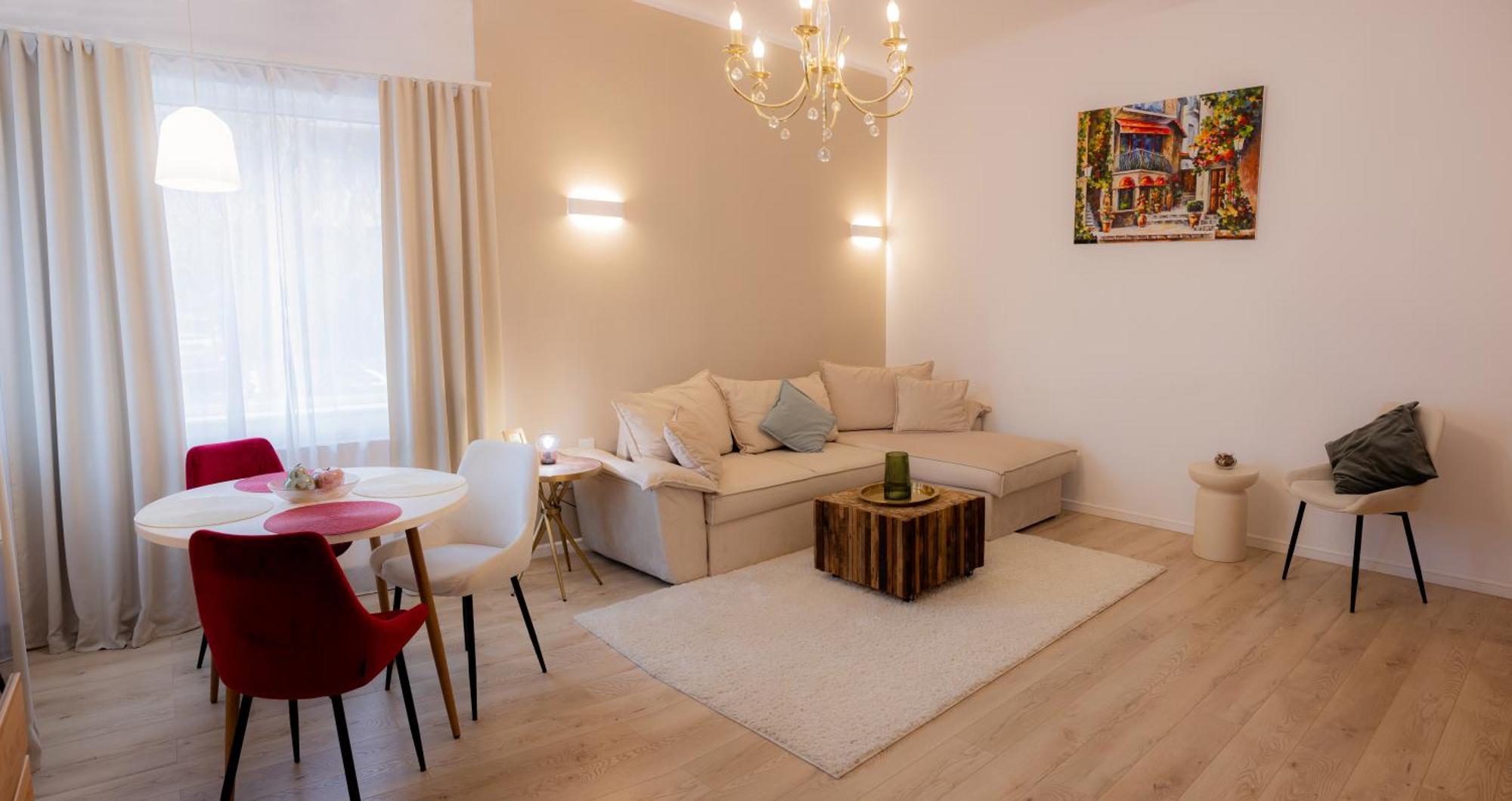 Homey Luxury- Entire House, Free Parking, Yard Cluj-Napoca Exterior foto