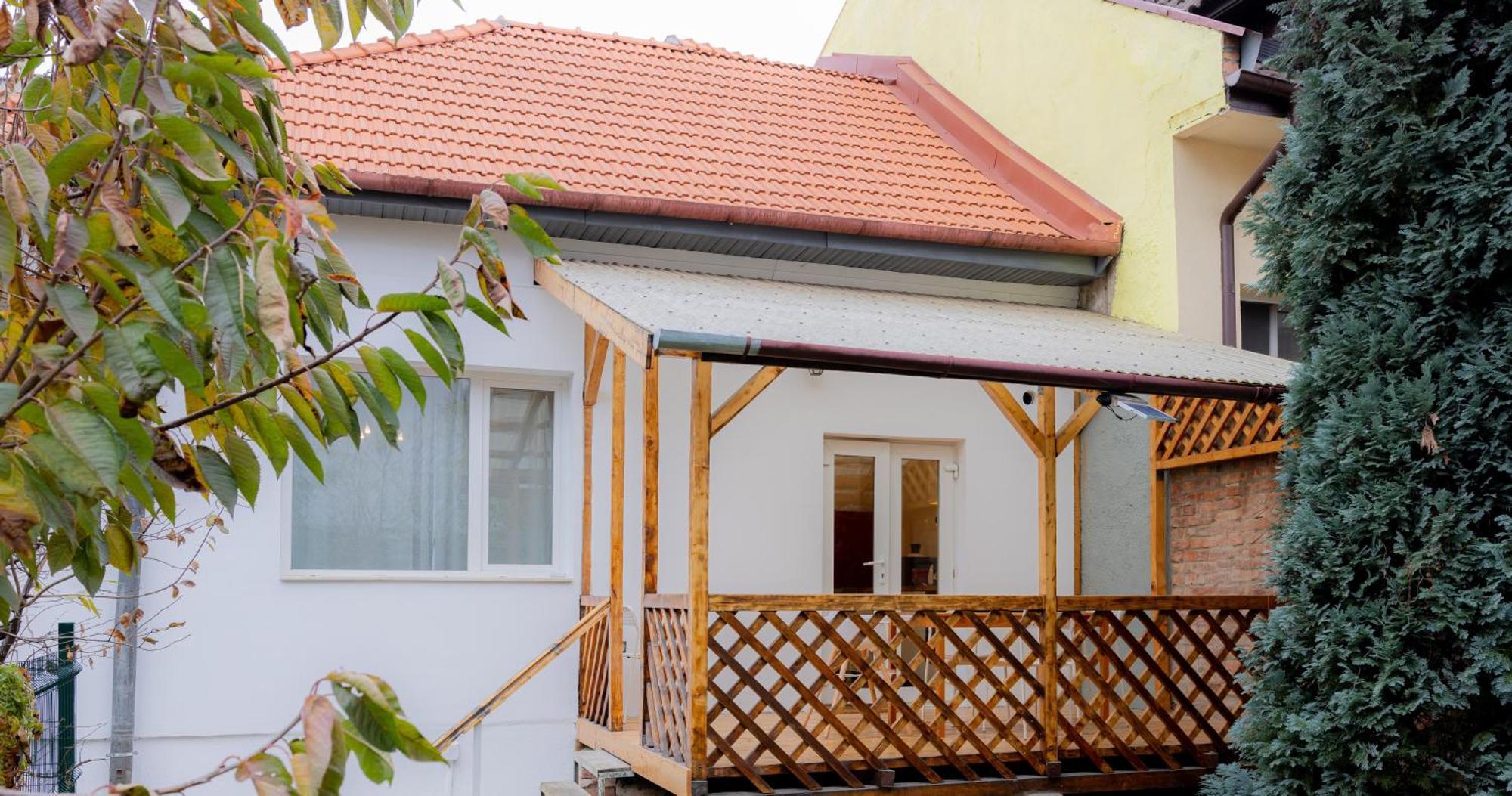Homey Luxury- Entire House, Free Parking, Yard Cluj-Napoca Exterior foto
