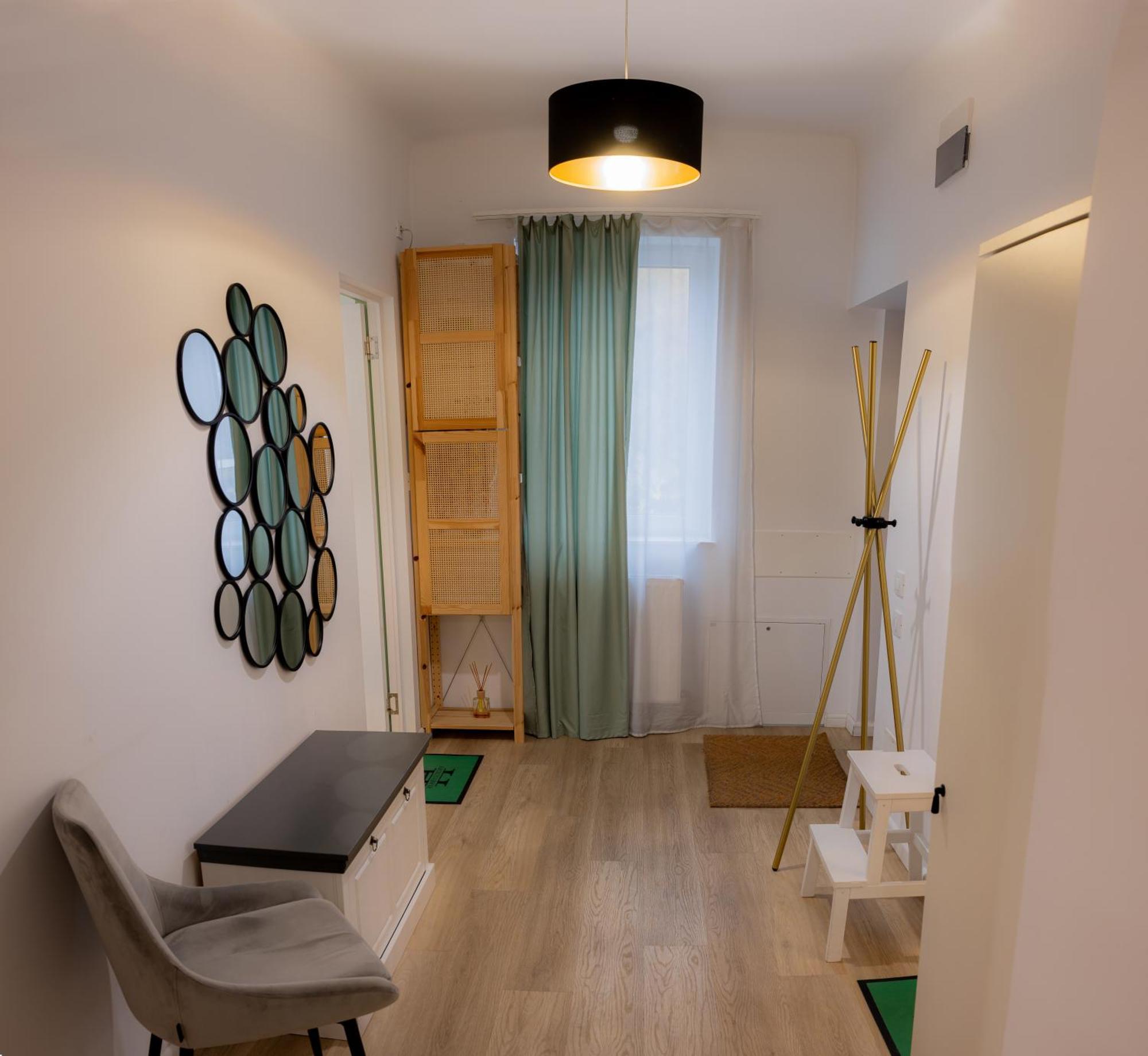 Homey Luxury- Entire House, Free Parking, Yard Cluj-Napoca Exterior foto